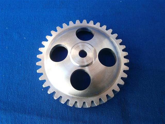 Zahnrad zum Ölpumpenantrieb R51/3,67,67/2,67/3,68,50,50/2,60,60/2,50S,69,69S alte leichte Schrägung 20°