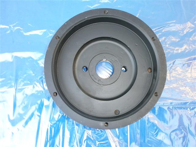 Schwungrad R25/3 gebraucht, verwendbar, jedoch mit Laufspuren!
