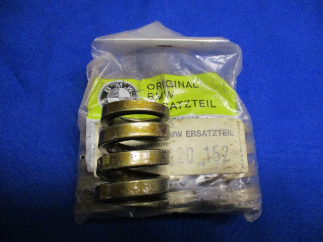 Druckfeder zum Stoßdämpfer Antriebswelle R25- 25/3, 26,27, R50,50/2,60,60/2,50S,69,69S (NOS)