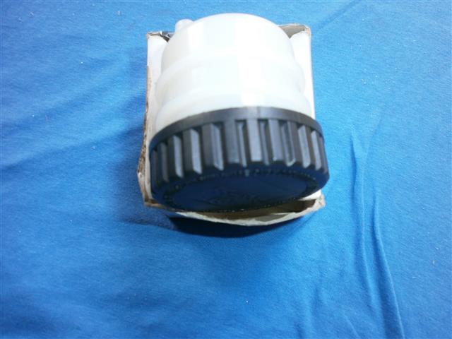 Bremsflüssigkeitsbehälter hinten R100RS,100RT ab 09/80 und K100,RS,RT,LT,K1,K100 RS 4V,K75,RT,S