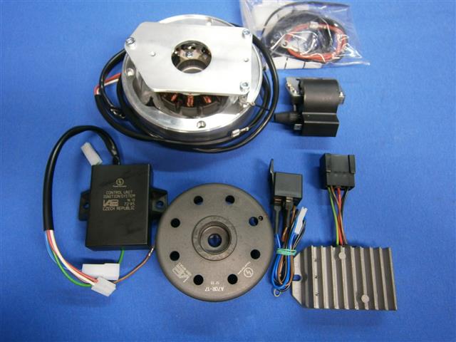 Powerdynamo 12V 180W Drehstrom/ Elektonische Zündung R24,25,25/2,25/3,26 mit Einbauanleitung